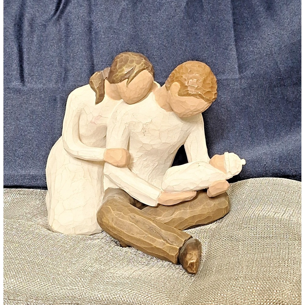 Willow Tree New Life Figurine Father Mother Newborn Baby Folk Art Shower Gift